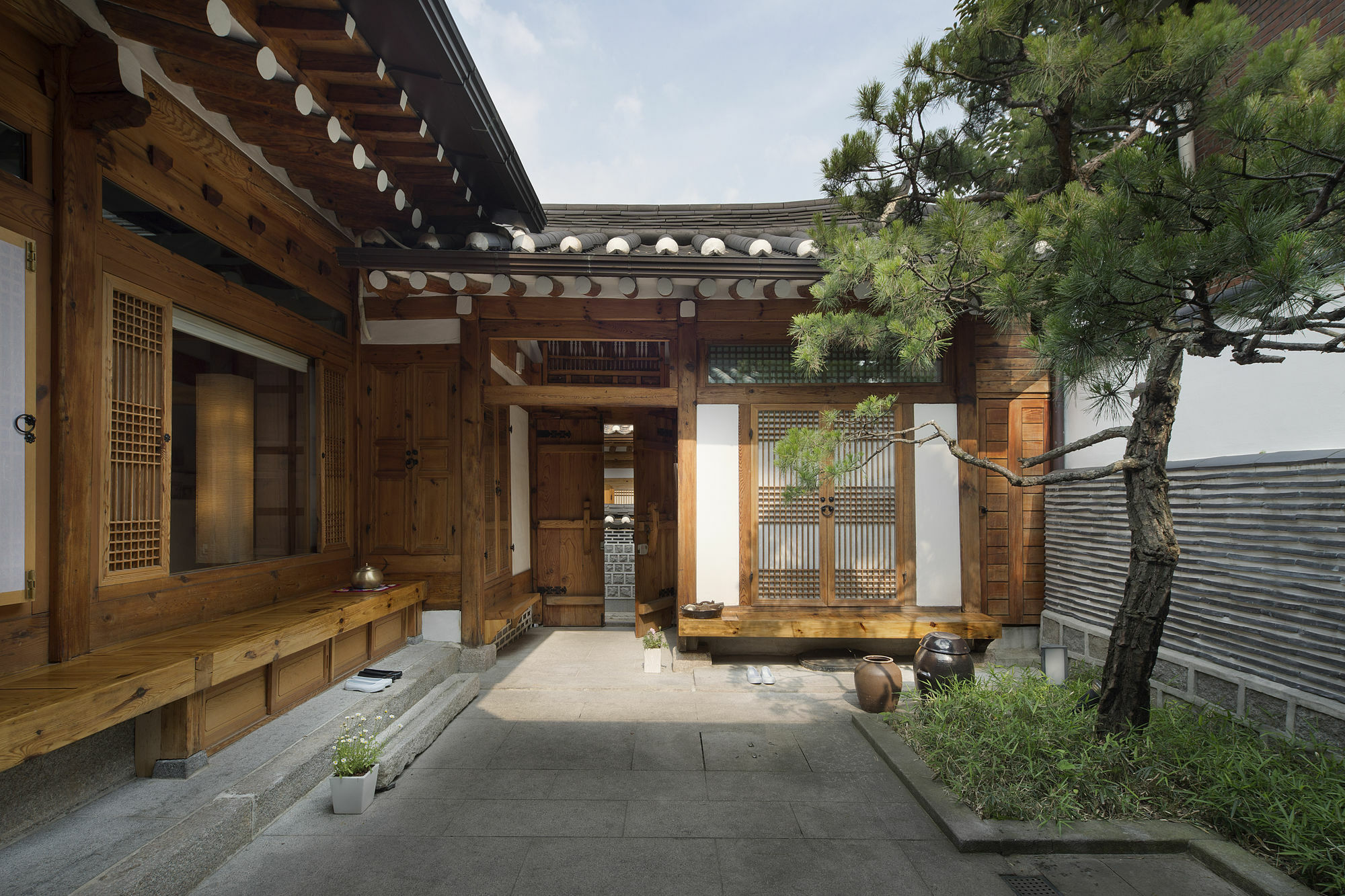 Xiwoo Hanok Guesthouse โซล ภายนอก รูปภาพ