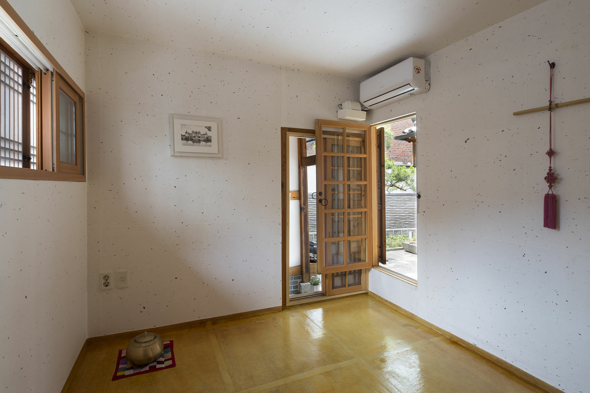 Xiwoo Hanok Guesthouse โซล ภายนอก รูปภาพ