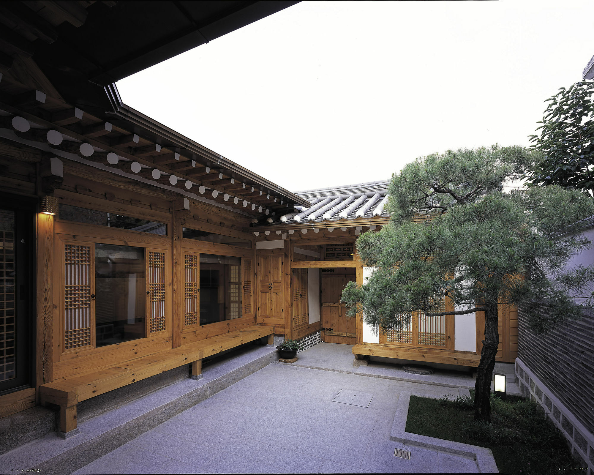 Xiwoo Hanok Guesthouse โซล ภายนอก รูปภาพ
